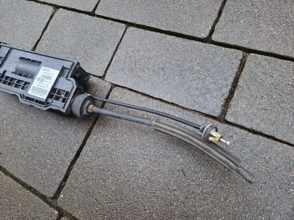 Frein à main électrique BMW 7 F01 6856931 image 3