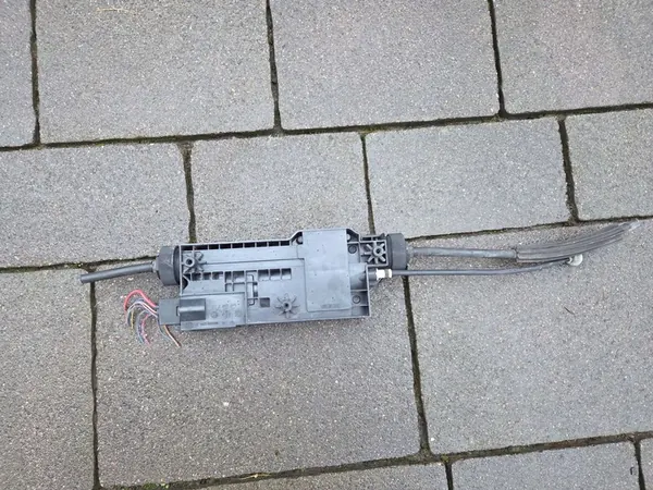 Frein à main électrique BMW 7 F01 6856931 image 4