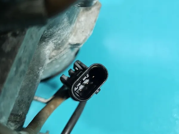 Compresor de Aire Acondicionado Mercedes W212 A0008303600 image 9