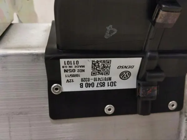 Reforço painel OEM 3W1857017T para Bentley Continental image 9