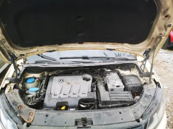 Colector de escape OEM 54401017767A VW Touran 2.0L image 7