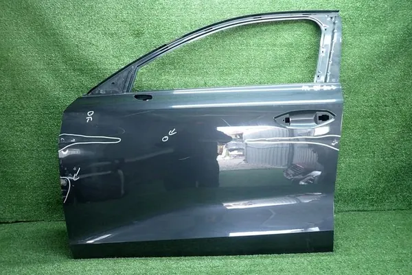 Audi A3 8Y vänster framdörr OEM 8Y0831123 image 2