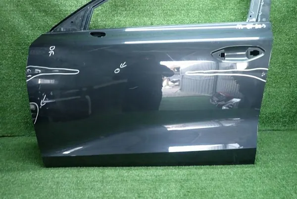 Audi A3 8Y vänster framdörr OEM 8Y0831123 image 4