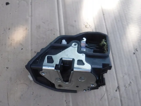 BMW Dörrlås Framsidan Vänster image 2