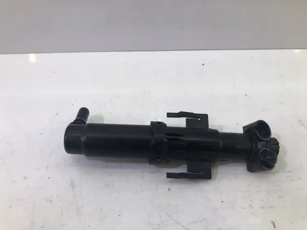 BMW F10 Washer Nozzle Hose 7149885 image 2