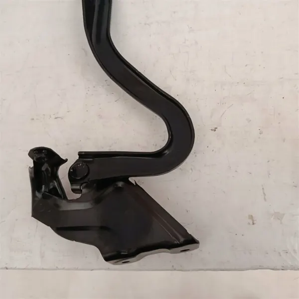Motorkapscharnier Voor Links/Rechts OEM 57410-68L00-000 image 3