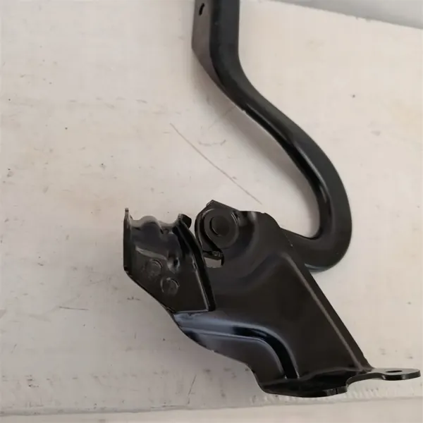 Motorkapscharnier Voor Links/Rechts OEM 57410-68L00-000 image 4
