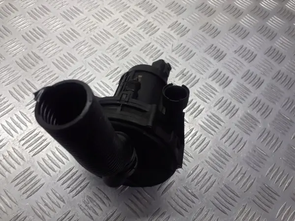 Pompe à air secondaire OEM 078906601D pour Audi A4 B6 image 3