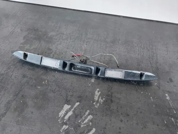 OEM 7056131 Tira Luminosa Maletero BMW E46 Sedán image 4