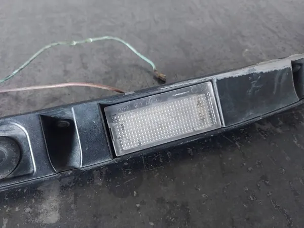 OEM 7056131 Tira Luminosa Maletero BMW E46 Sedán image 8