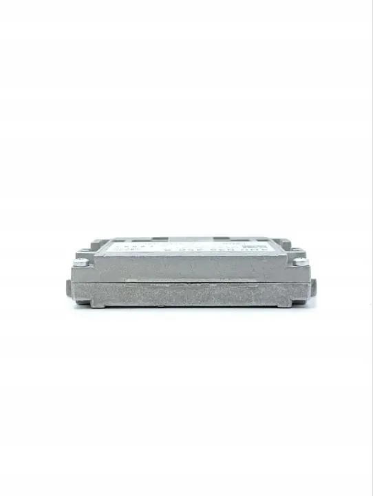 Porsche Panamera 2018 Antenneversterker OEM 4N0035456A image 5