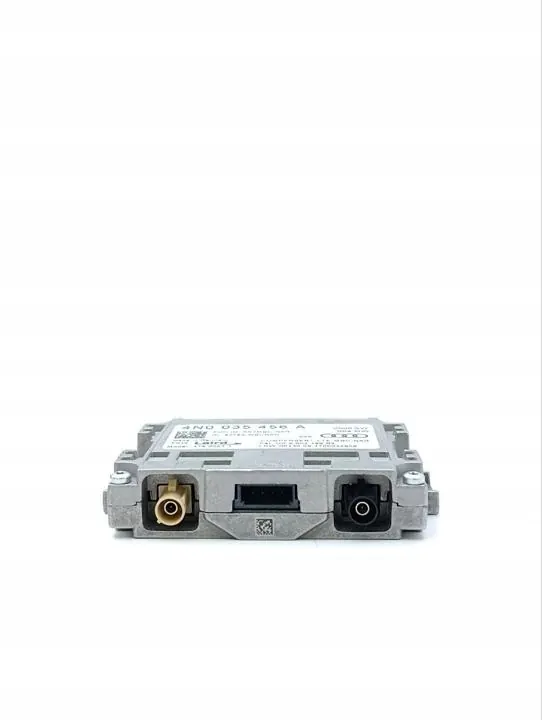 Porsche Panamera 2018 Antenneversterker OEM 4N0035456A image 6