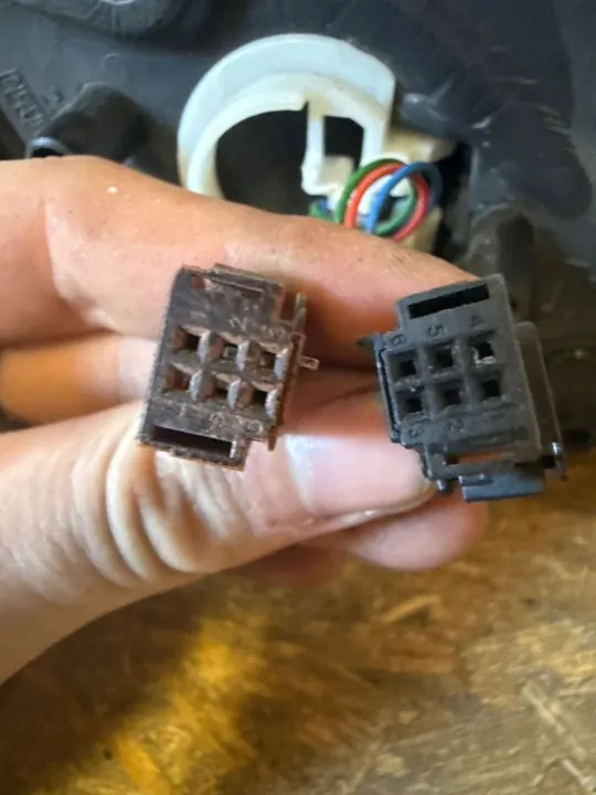 Vasen peili Peugeot Partner Citroen Berlingo image 3