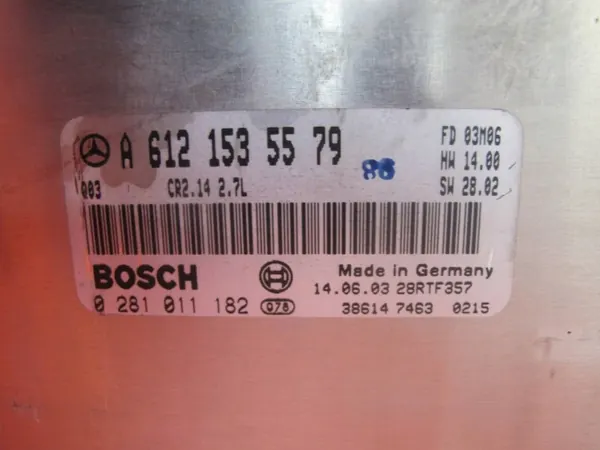 Mercedes CLK C209 ECU OEM A6121535579 - Usado image 3