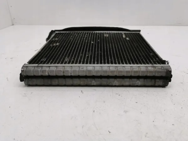 Toyota A/C Verwarmingskern AMD127175 - Gebruikt OE-Onderdeel image 4