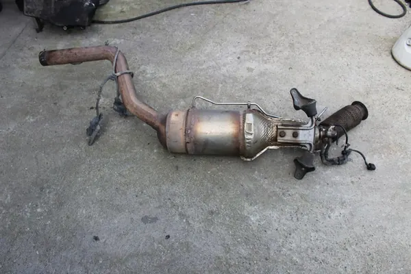 Catalisador VW Crafter MAN TGE 2N0131723F image 2