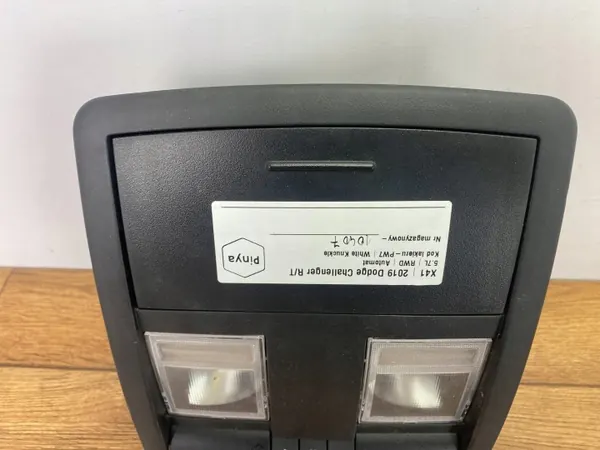 Dachleuchte OEM 1112426PINYA für Dodge Challenger 2015+ image 3