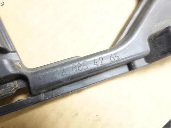 MERCEDES E-CLASS W212 SUPORTE DE PARA-CHOQUE DIANTEIRO image 9