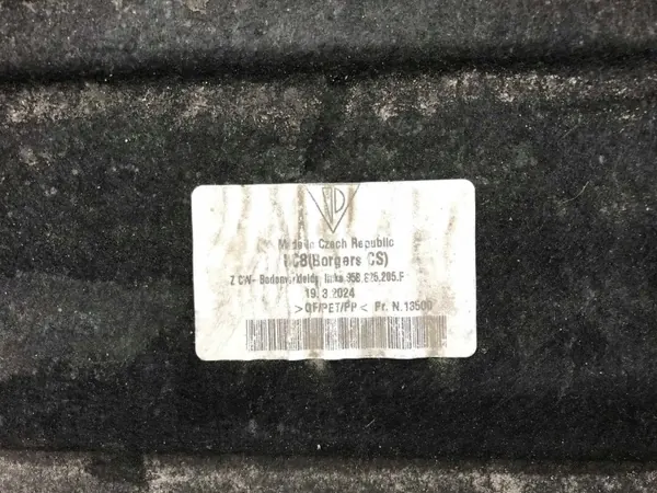 Escudo para-choques dianteiro esquerdo Porsche Macan OEM 95B825205F image 10