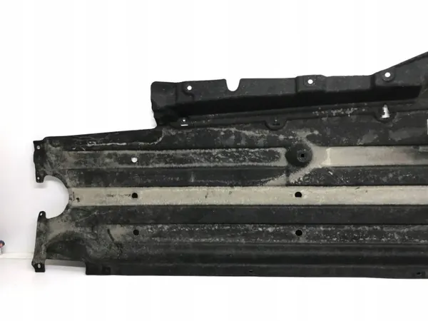 Escudo para-choques dianteiro esquerdo Porsche Macan OEM 95B825205F image 7