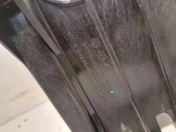 BMW XM Varaumapyörän kiinnike OEM 9433960 - Käytetty image 5