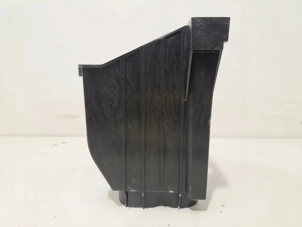 BMW XM Varaumapyörän kiinnike OEM 9433960 - Käytetty image 7
