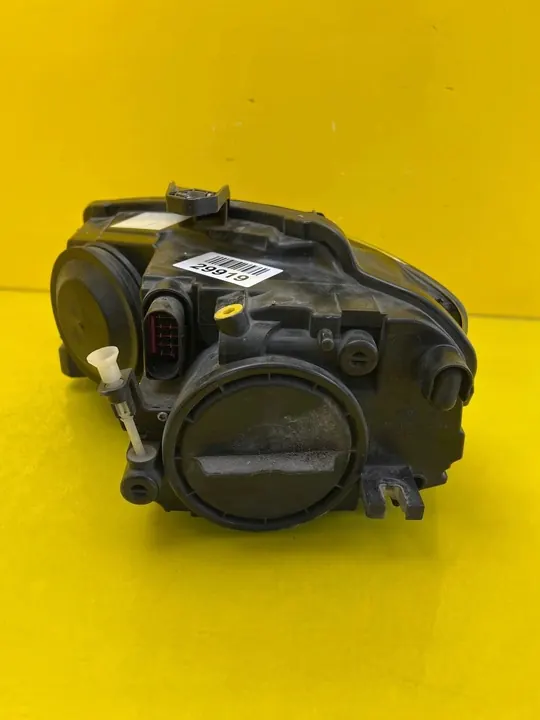 Faros delanteros derecho AUDI A3 8P image 5