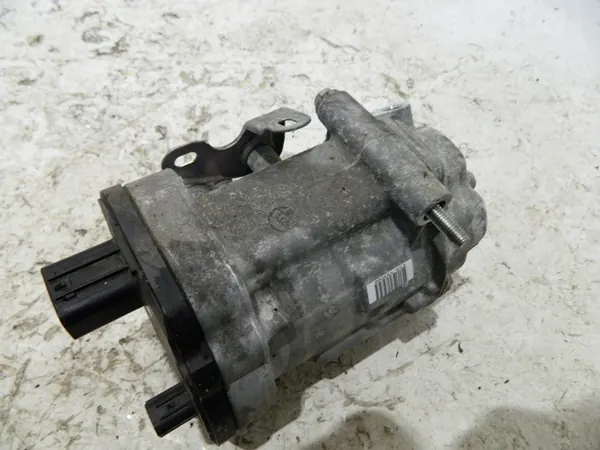 Compresseur de climatisation TOYOTA CHR 1.8 HYBRIDE image 8