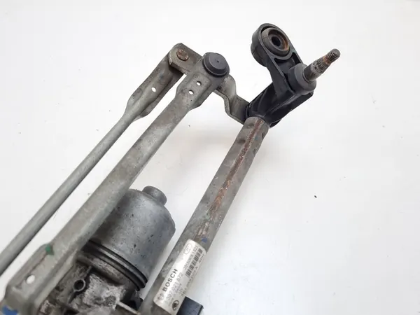 Etupyyhkijän mekanismi Skoda Octavia III image 10