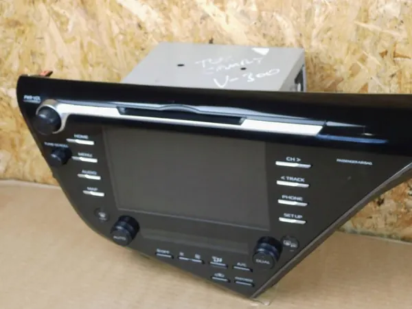 Toyota Camry 2018+ displayskärm OEM 86140-33D00 image 4