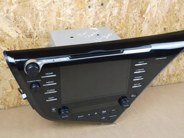 Toyota Camry 2018+ displayskärm OEM 86140-33D00 image 5