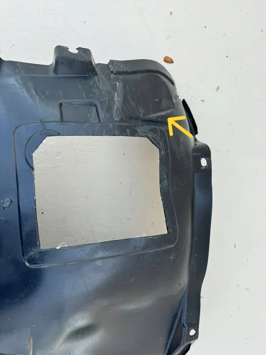 BMW OE 51717059379 wheel arch image 5