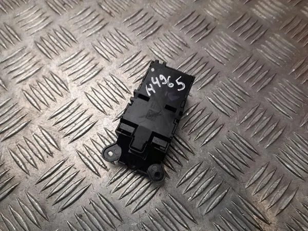 Ovenkahva Sisustus Tesla MODEL X 2016 Oikea Takana 1038107-02-C image 2