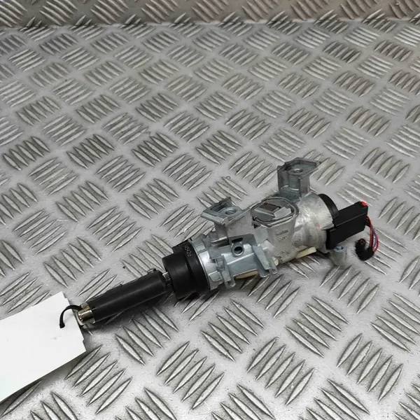 Stacyjka VW T-Roc OEM 5Q1905865 - Pieza Usada image 3