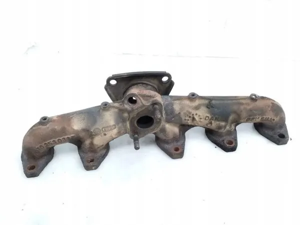 Collecteur échappement VW T5 2.5L Diesel OEM 070253033F image 2