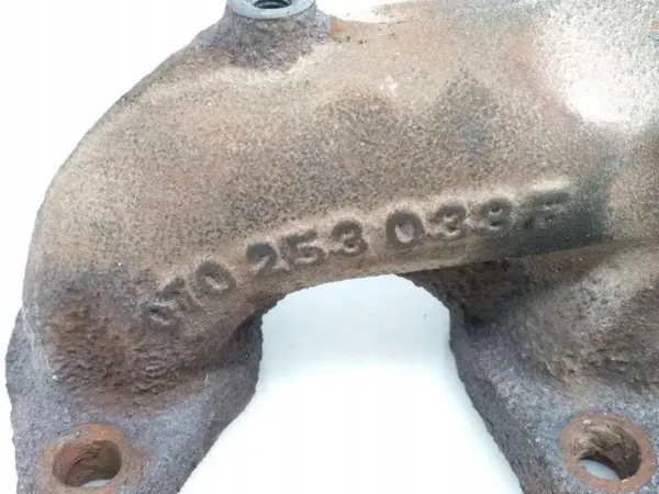 Collecteur échappement VW T5 2.5L Diesel OEM 070253033F image 7