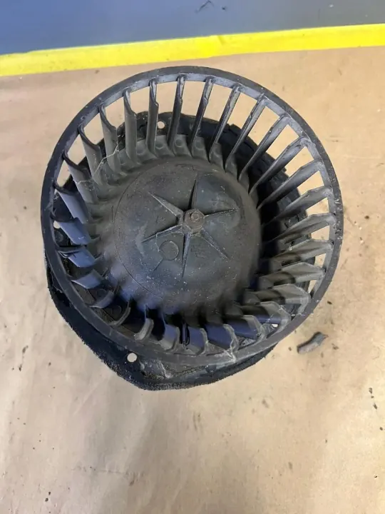 Gebläsegebläse OEM 15894 Chevrolet Corvette C3 image 3