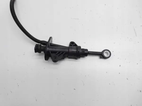 Kytkinpumppu 5Q0721388G Octavia III Golf VII A3 8V Leon image 4