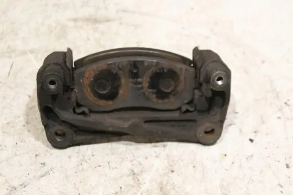 Support d'étrier de frein GD OEM avant droit Subaru Impreza image 2