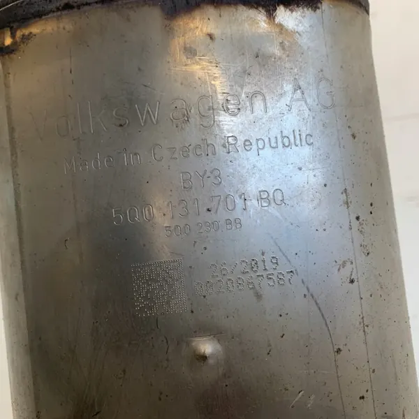 OEM 54125456412658412 Pakoputki Katalysaattori VW Passat B8 image 10