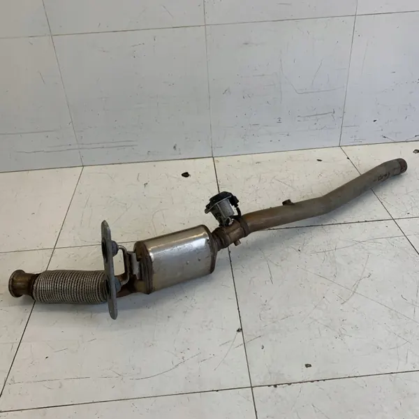 OEM 54125456412658412 Pakoputki Katalysaattori VW Passat B8 image 3