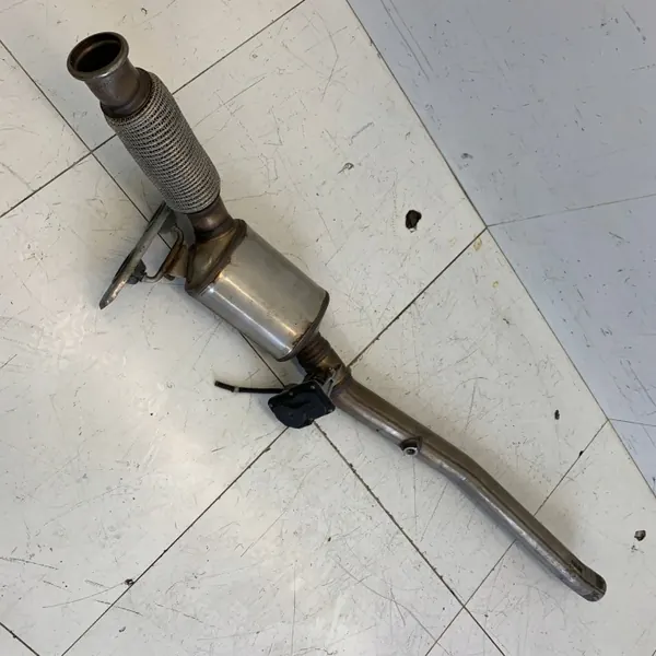 OEM 54125456412658412 Pakoputki Katalysaattori VW Passat B8 image 4