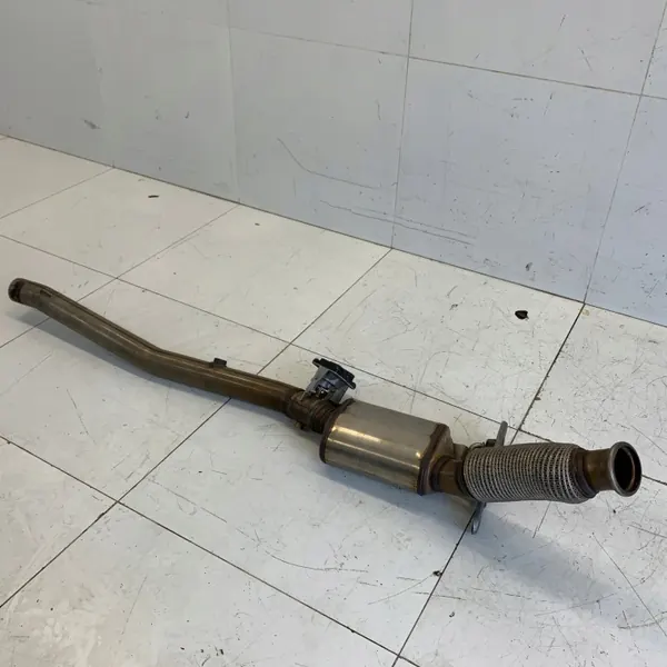 OEM 54125456412658412 Pakoputki Katalysaattori VW Passat B8 image 5