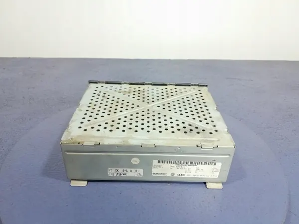 Audi A6 C6 Radio Tuner Versterker OEM 4F0035541 image 3