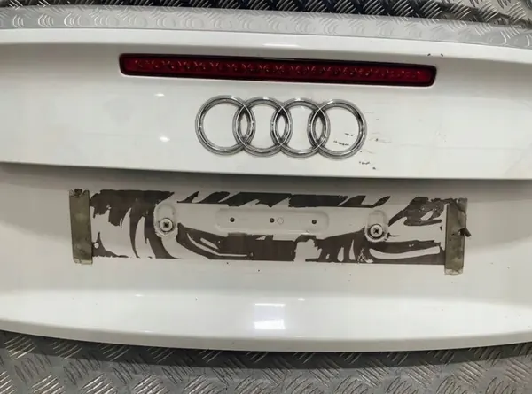 Audi A5 8T Cabrio Heckklappe - OEM Teil image 10