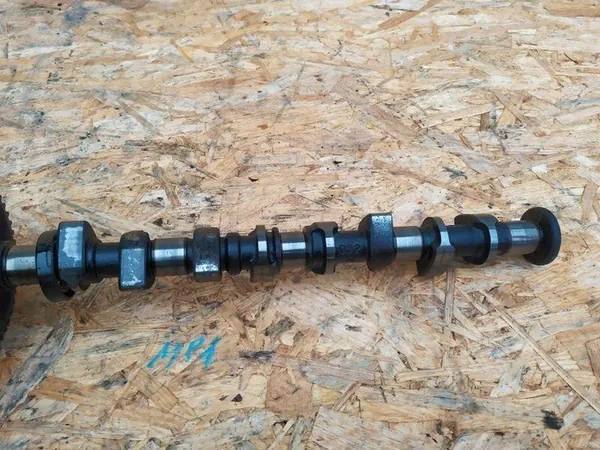 Nockenwelle Volkswagen Golf III 1.6 OEM image 3