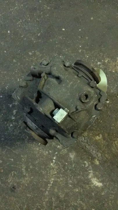 Ventilador radiador BMW 3 E46 OEM 7511151 - Usado image 3