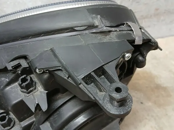 Rechter Koplamp Mercedes E-Klasse W211 02-09 Xenon A2118201461 image 4