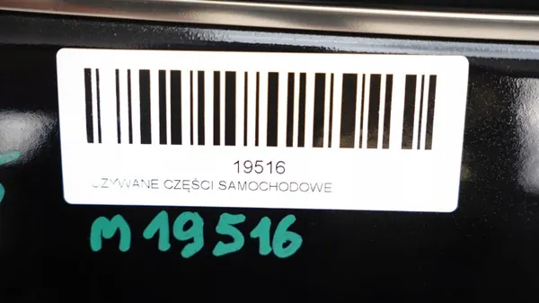 Voor rechterdeur OEM 360153765 Mercedes W245 image 6