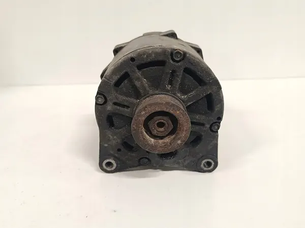 Vaihtovirtageneraattori 4.0 TDI Audi A8 D3 image 3